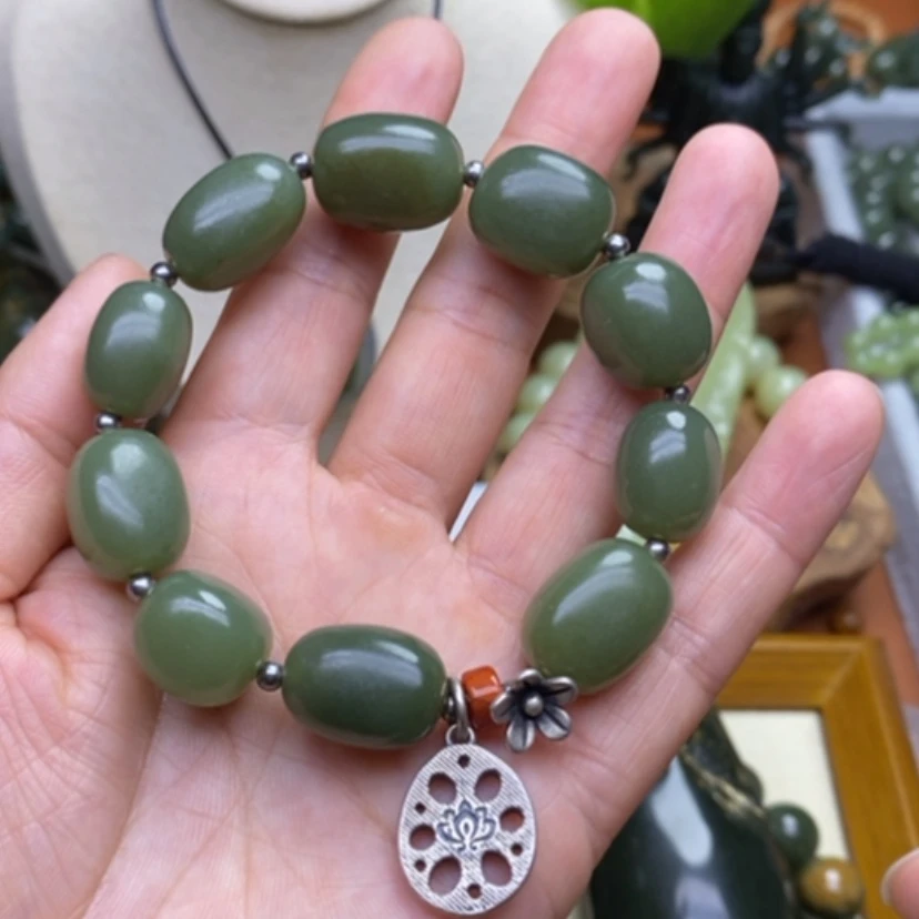 【闪购商品】未镶嵌手链和田玉三**物