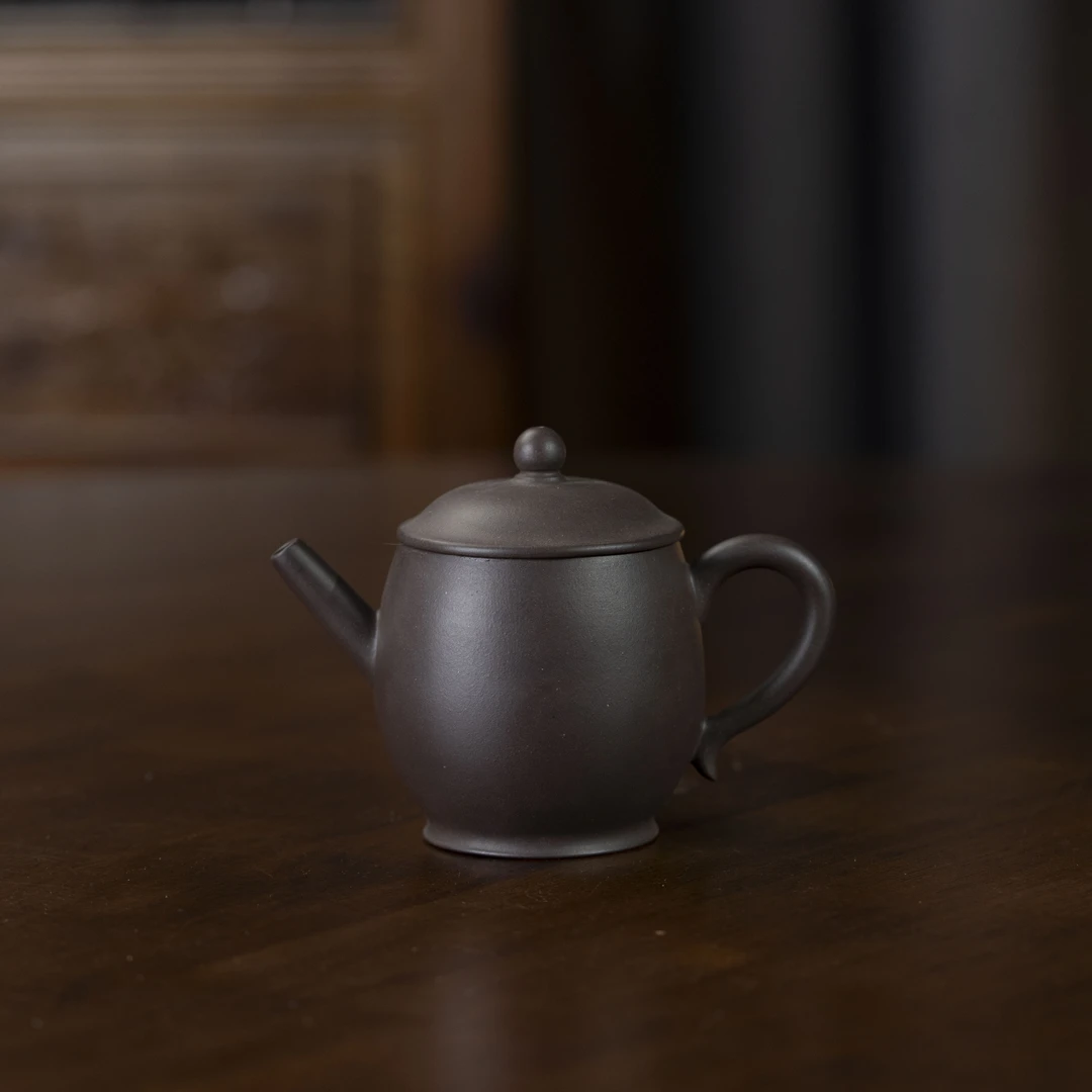 【百年福记】直嘴宫灯 天青120cc 家用紫砂壶