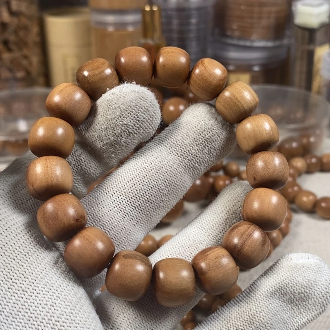 檀香木无事牌12×13黑肉福利串 迈索尔