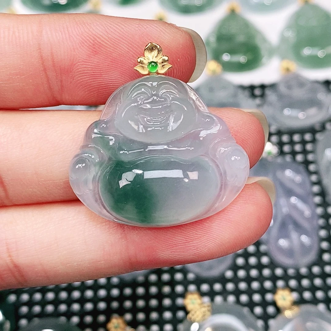 颈饰18K金镶嵌翡翠