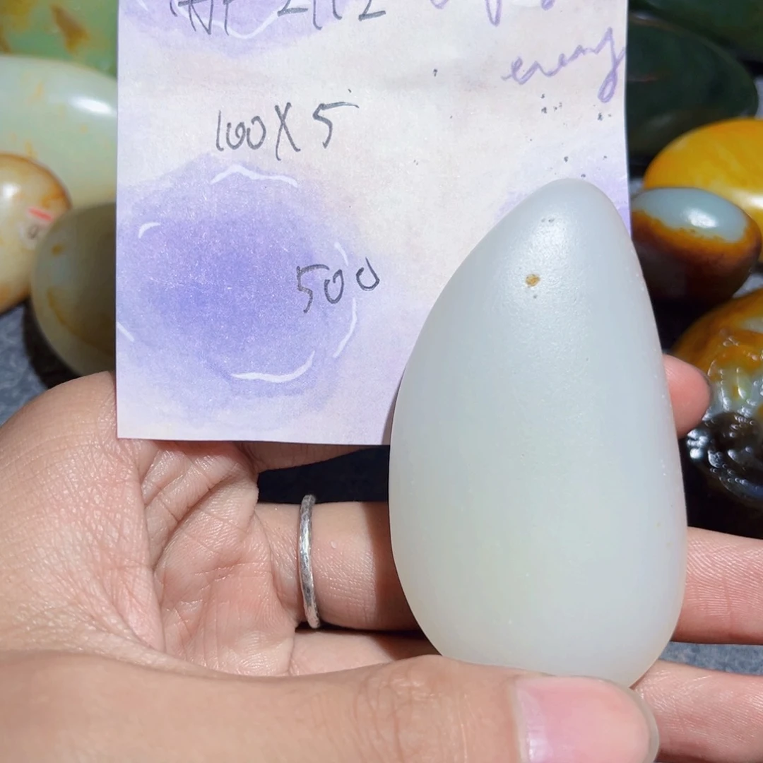 和田玉未镶嵌珠宝奇石