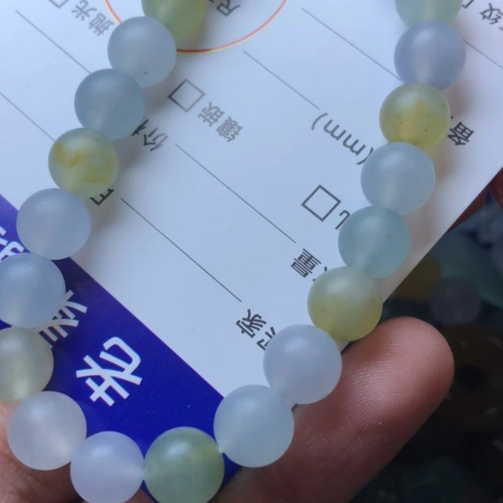 定制翡翠未镶嵌挂件