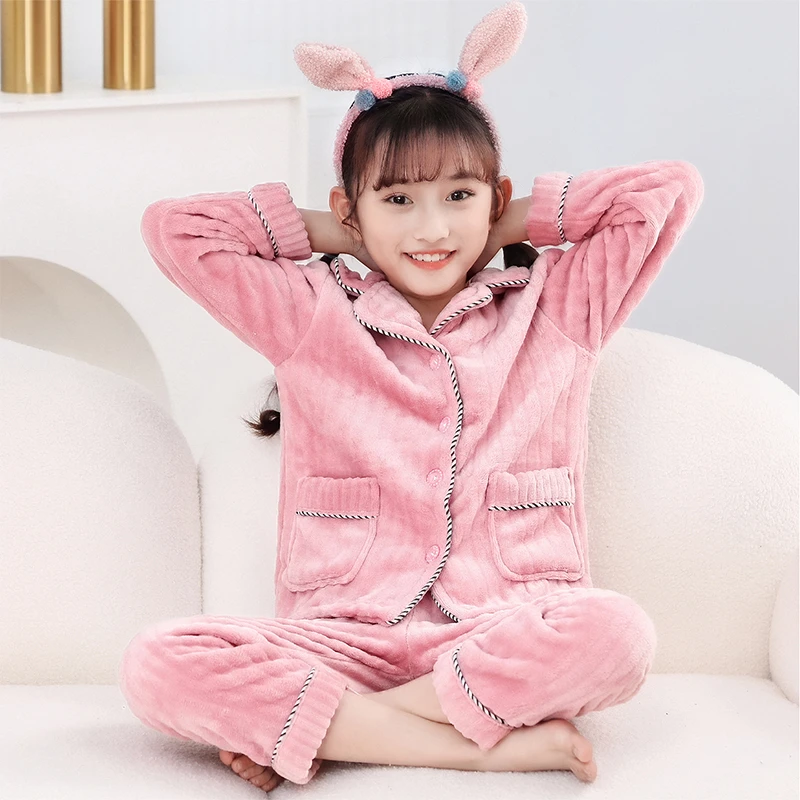 儿童法兰绒睡衣女童女孩秋冬季加厚款中大男童亲子母女珊瑚绒套装