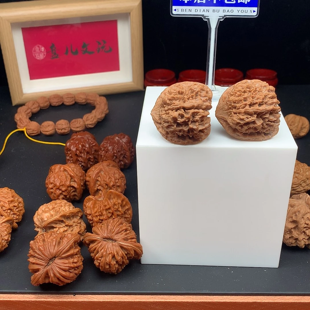 吊坠文玩核桃燕子