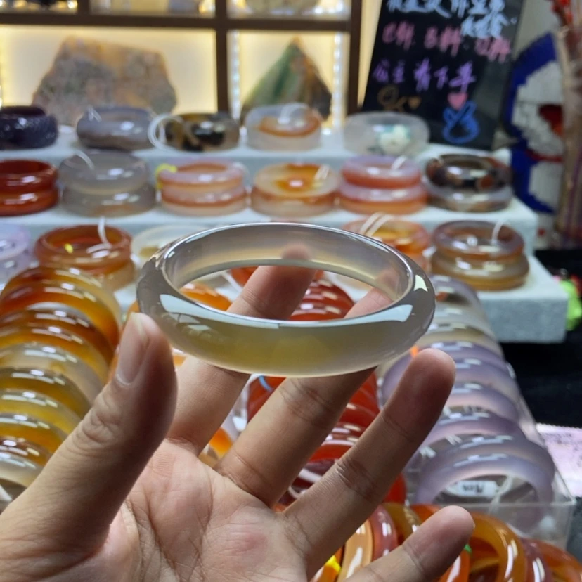 【闪购商品】玛瑙/玉髓手镯未镶嵌
