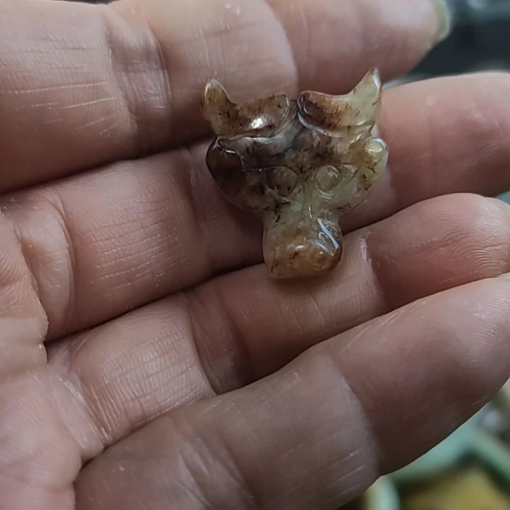 和田玉（糖玉）未镶嵌挂件