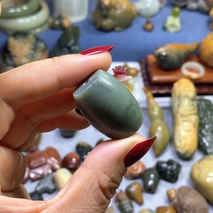 岫岩老玉（透闪石质玉）未镶嵌挂件