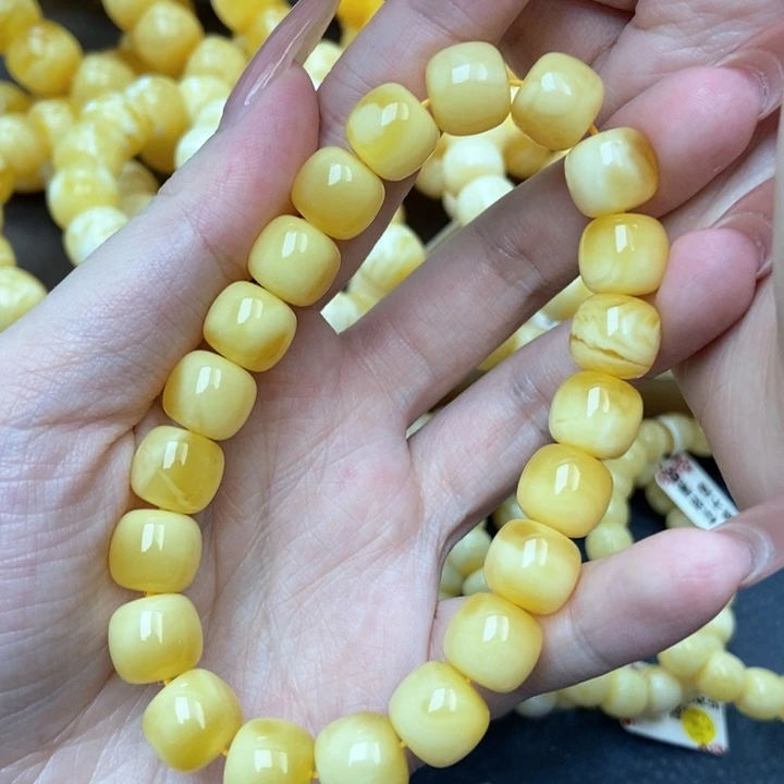 琥珀未镶嵌珠宝奇石11