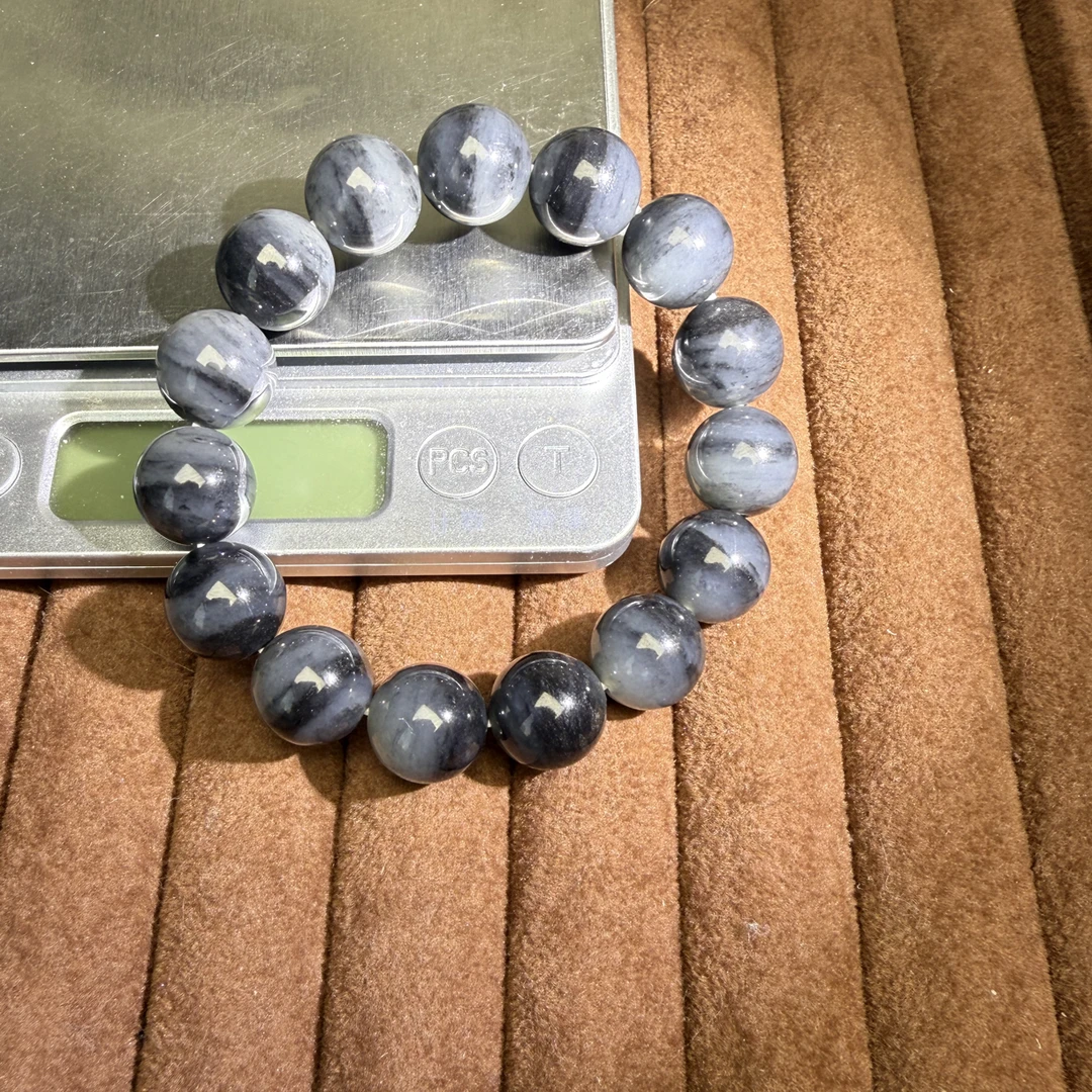 和田玉无瑕特细新疆青花籽料1.4聚宝盆