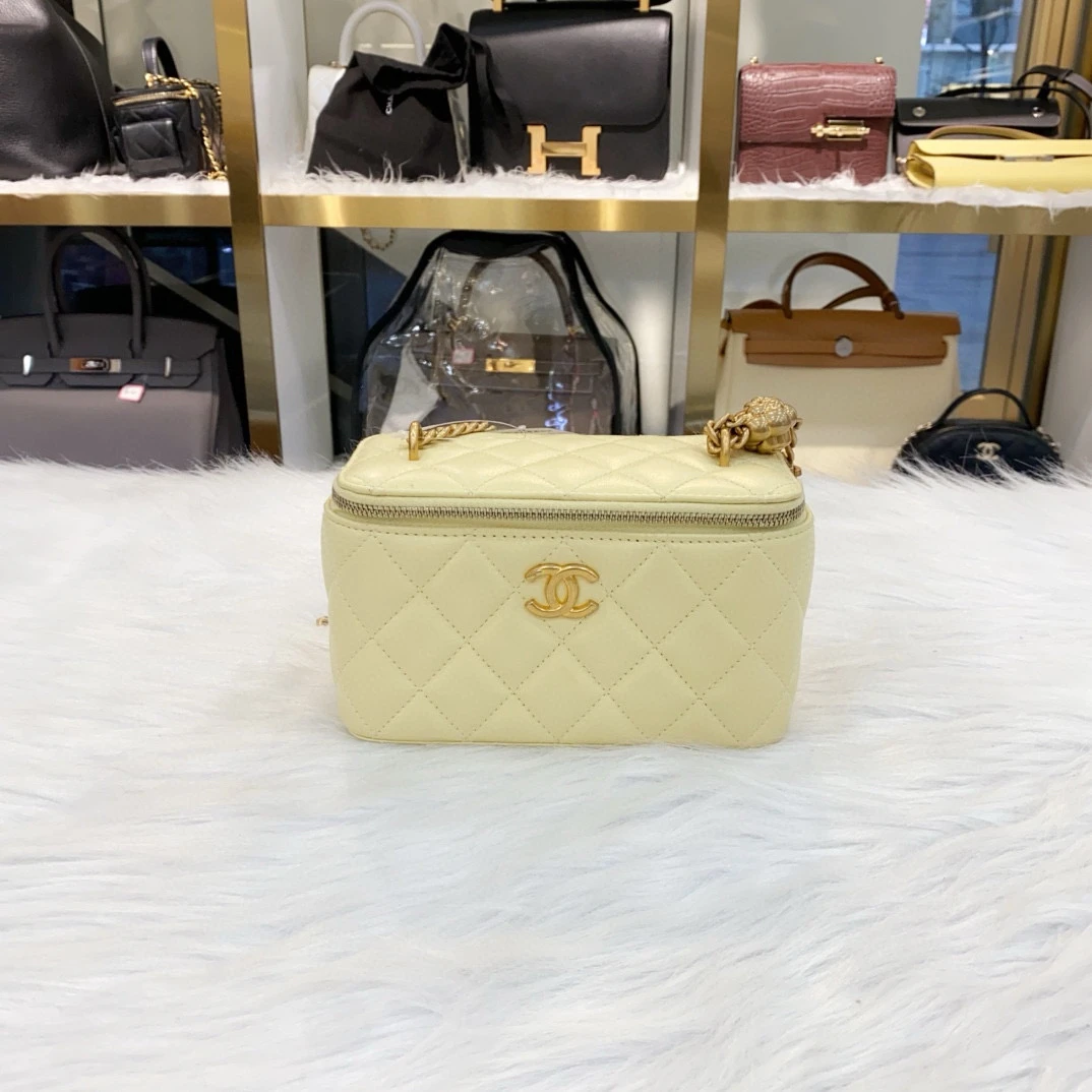 99新 Chanel/香奈儿 香奈儿 23s小鸡黄山茶花链条化妆包