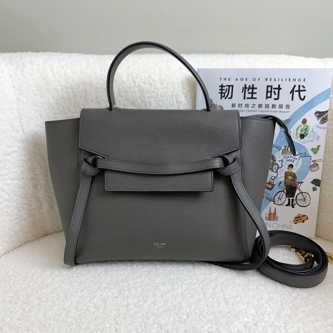 99新 Celine/思琳 壹臻湘/水泥灰鲶鱼包micro/12期免息/ 33868548