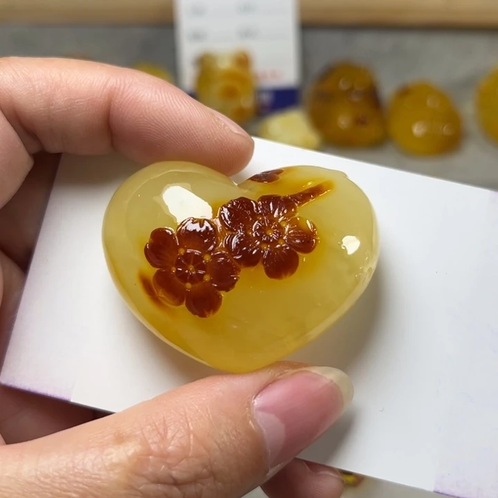 琥珀颈饰未镶嵌琥珀蜜蜡