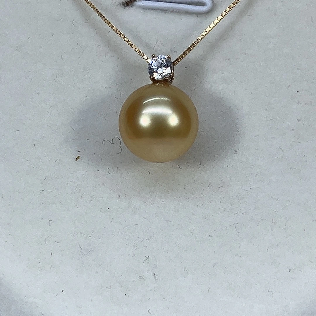 海水珍珠18K金镶嵌吊坠(赠链)
