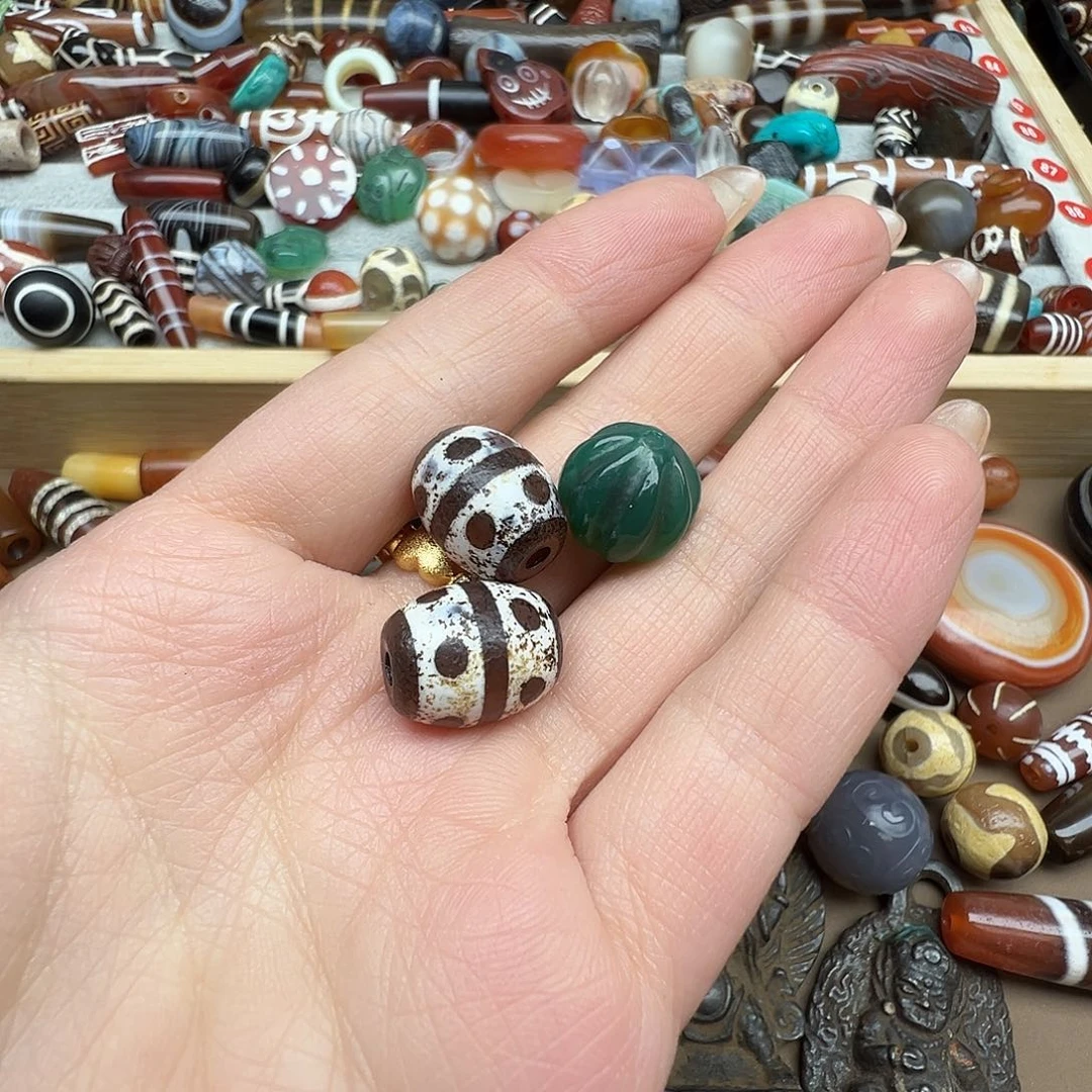 玛瑙/玉髓未镶嵌珠宝半成品