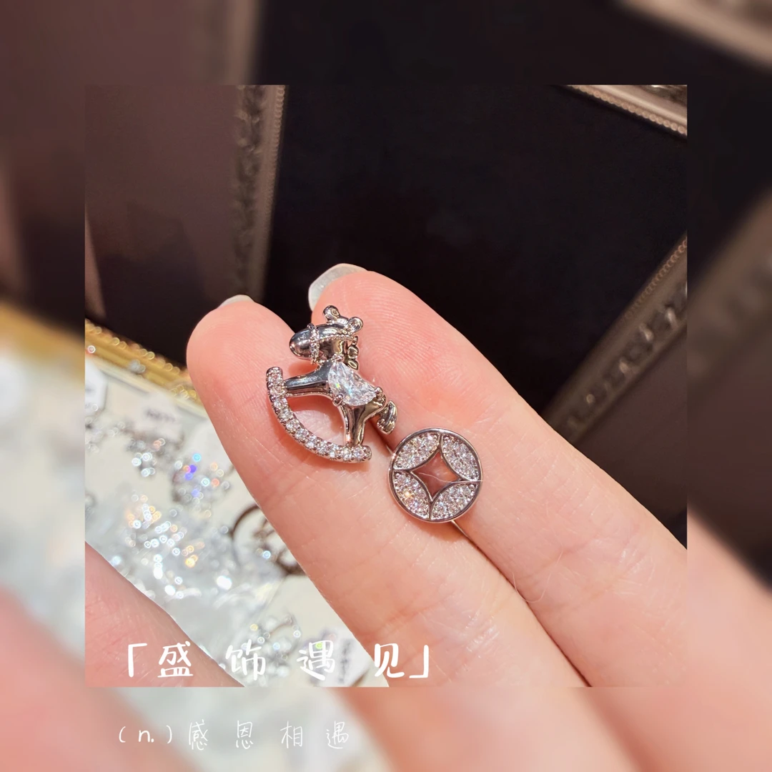 铜合金耳饰 「马上有钱」精致耳环百搭