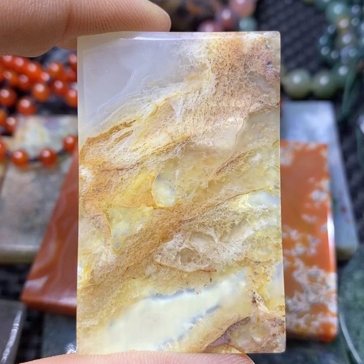 玛瑙/玉髓颈饰未镶嵌有****人