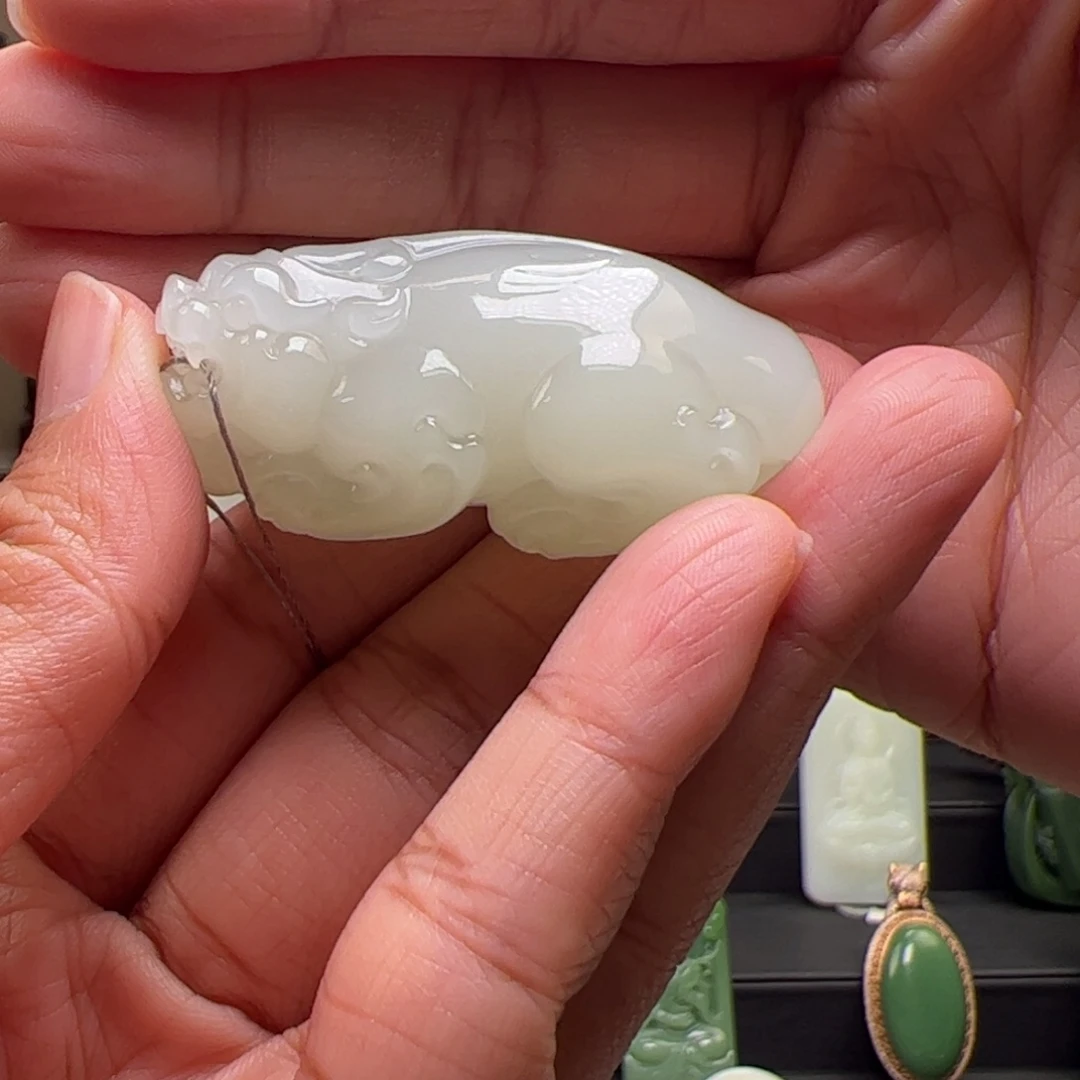 和田玉未镶嵌挂件