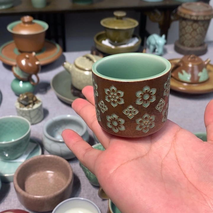龙泉青瓷直口杯杯