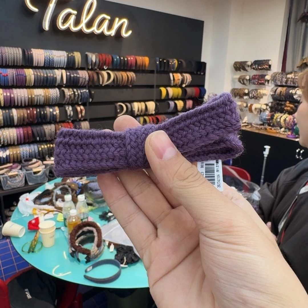 紫色弹簧夹哦哦哦哦哦