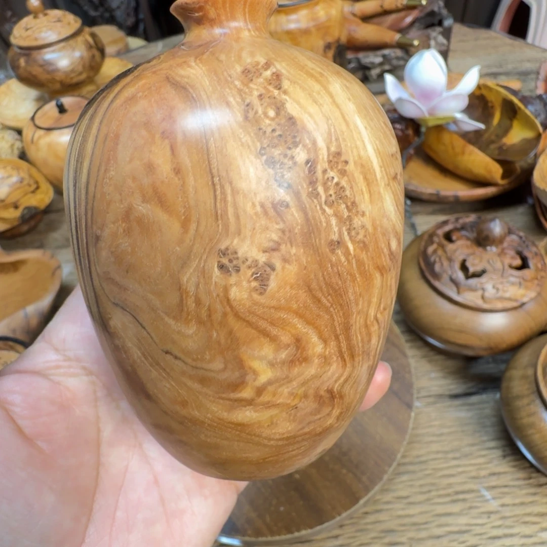 歪****花梨木类鬼柳贵黄紫檀麻梨等硬木手作