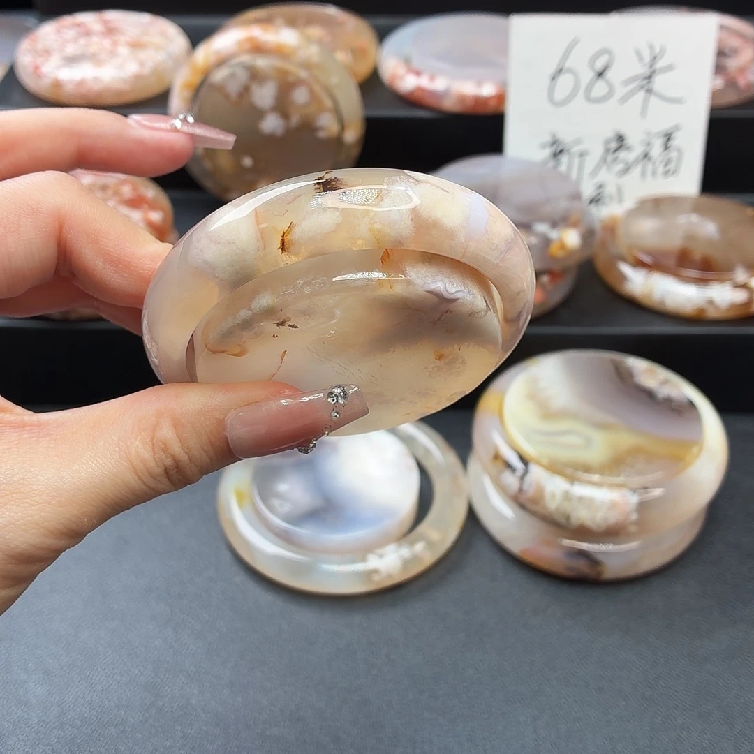 玛瑙/玉髓手镯未镶嵌