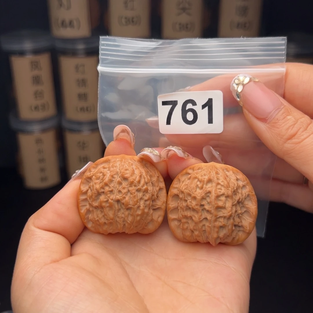 吊坠文玩核桃血麒麟39