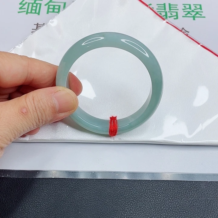 清***怀未镶嵌手镯翡翠翡翠手镯