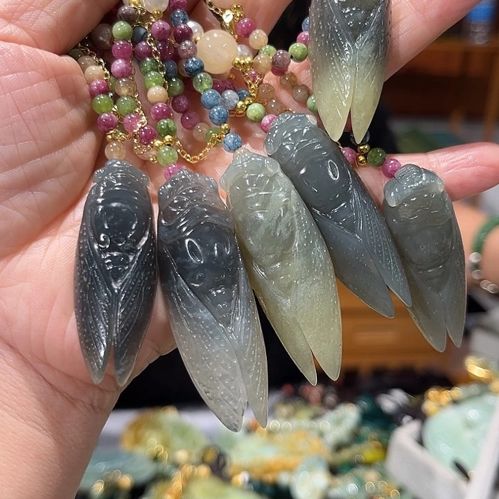 未镶嵌岫玉毛衣链
