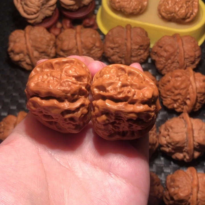 文玩核桃把件40四深开肌肉蛙