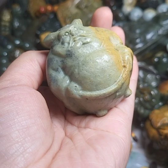 岫岩河磨玉（透闪石质玉）未镶嵌挂件