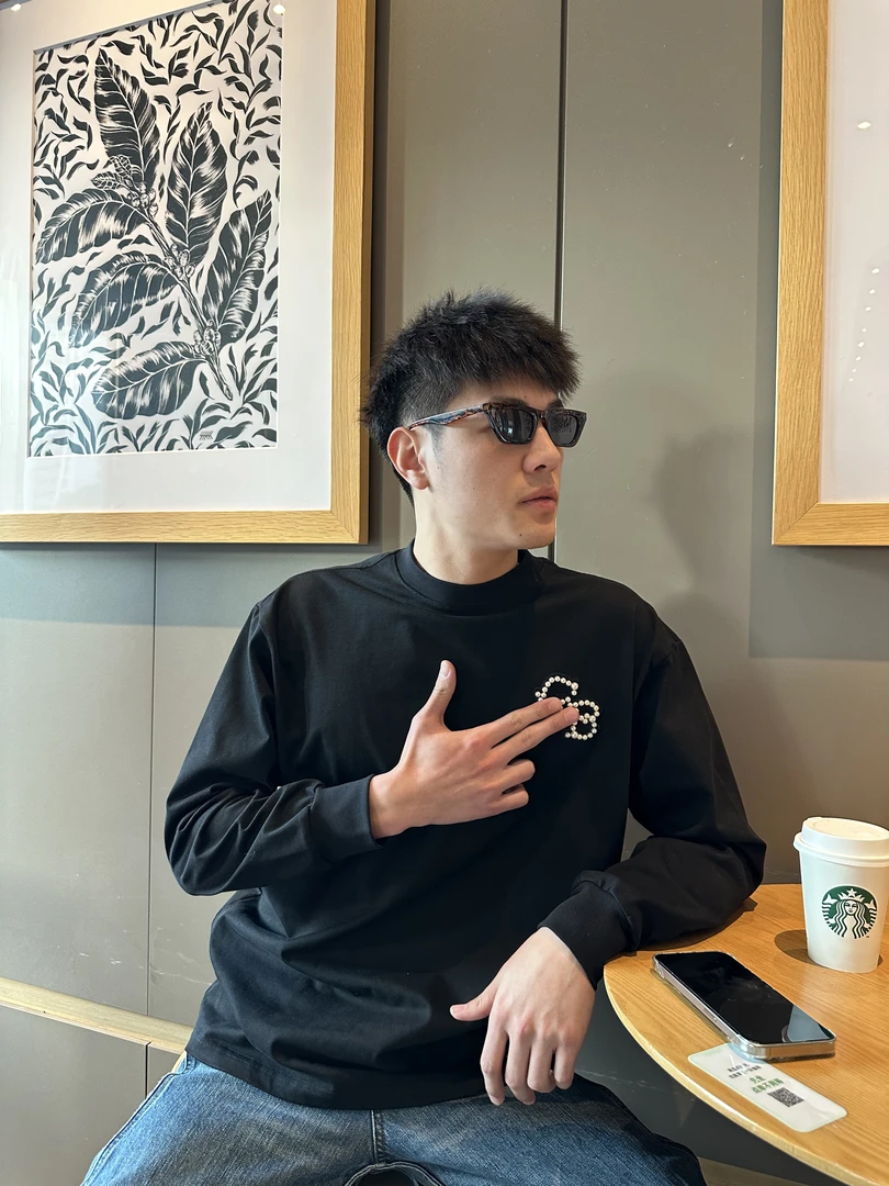 c&H圆领款420克重磅刺绣休闲宽松纯棉百搭秋冬长袖T恤潮流上衣ins