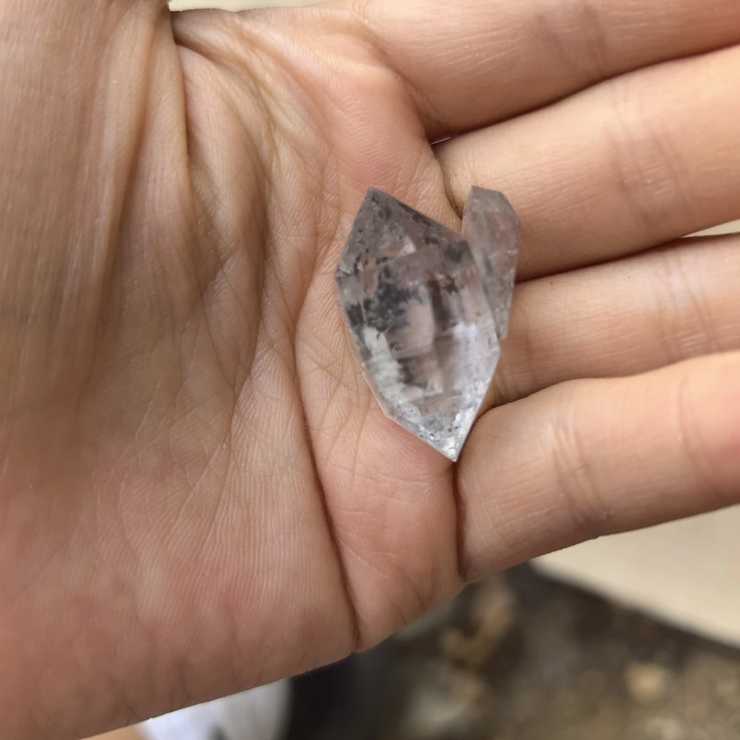 所见即所得天然水晶石