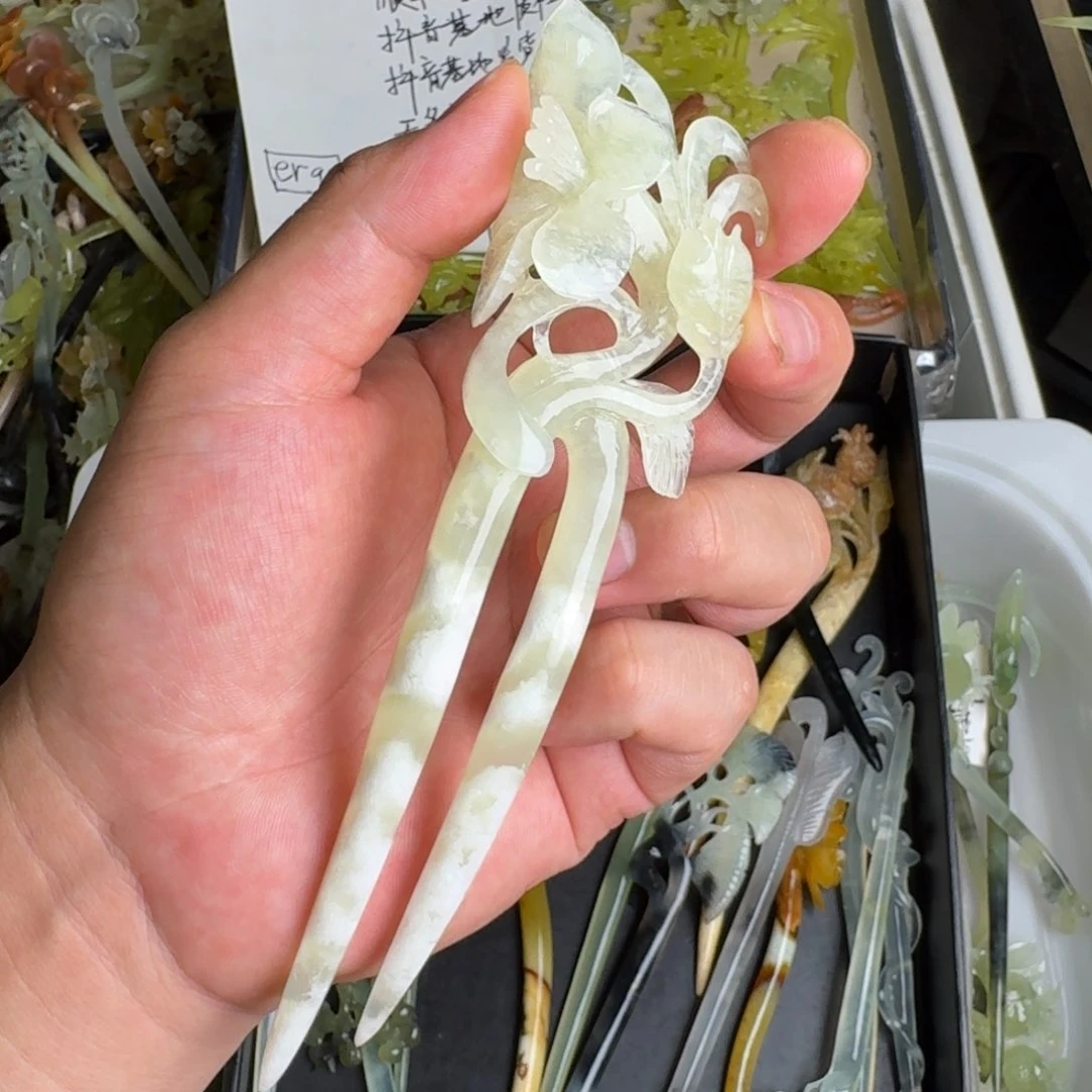 蛇纹石玉未镶嵌发饰