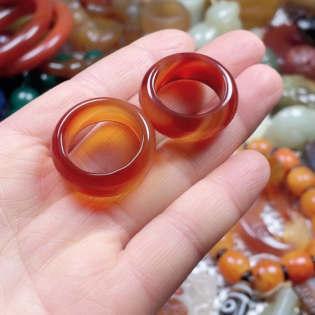 玛瑙/玉髓挂件未镶嵌平