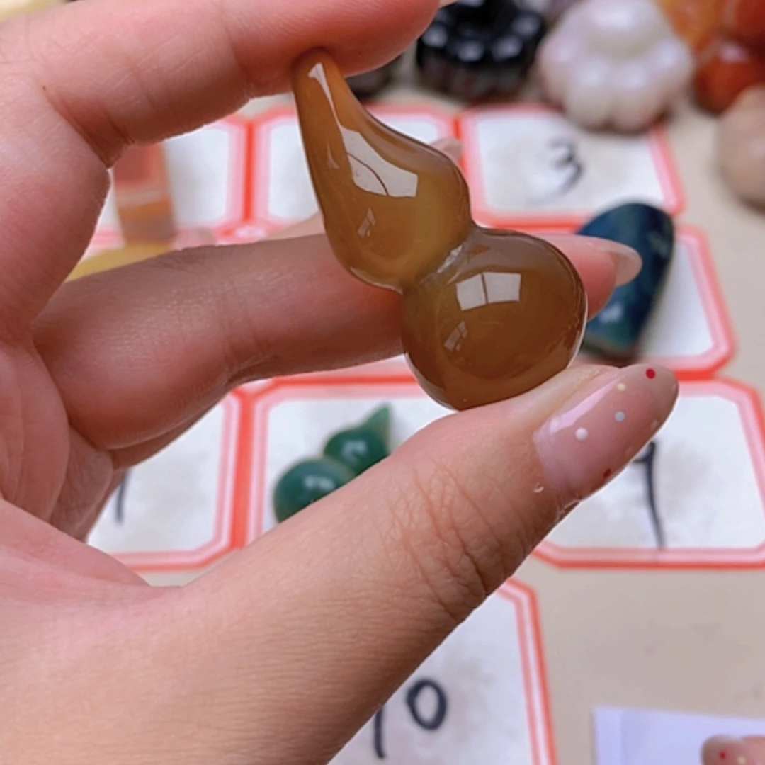 【闪购商品】未镶嵌玛瑙/玉髓珠宝半成品y****o