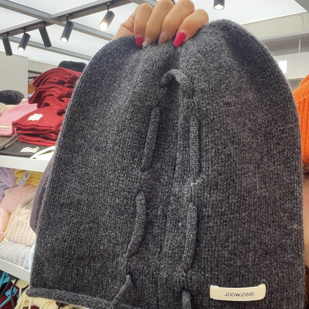 毛绒棉灰色蝴蝶结冷帽