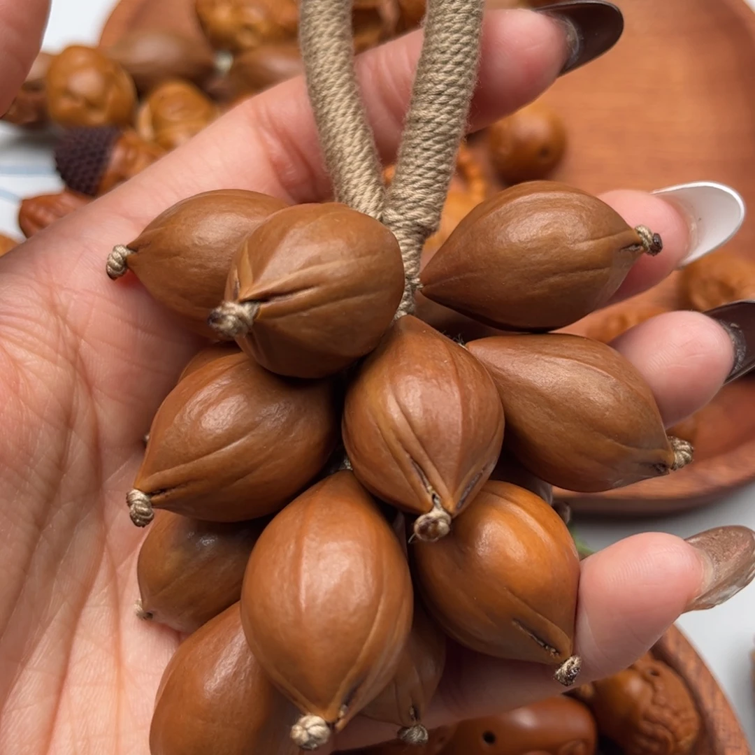 吊坠橄榄核葡萄串素核