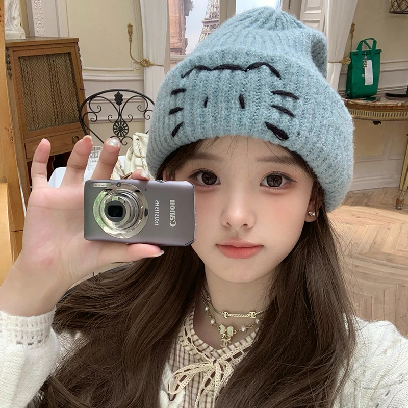 可爱猫咪刺绣毛线帽子女秋冬季保暖护耳百搭显脸小冷帽韩版针织帽