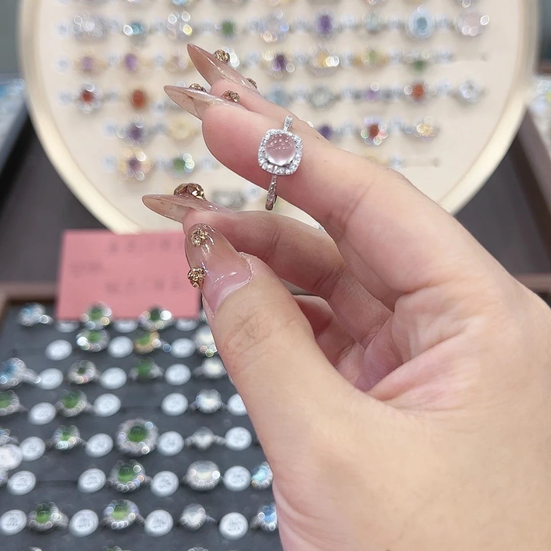 蛇纹石玉戒指银S925镶嵌冰****