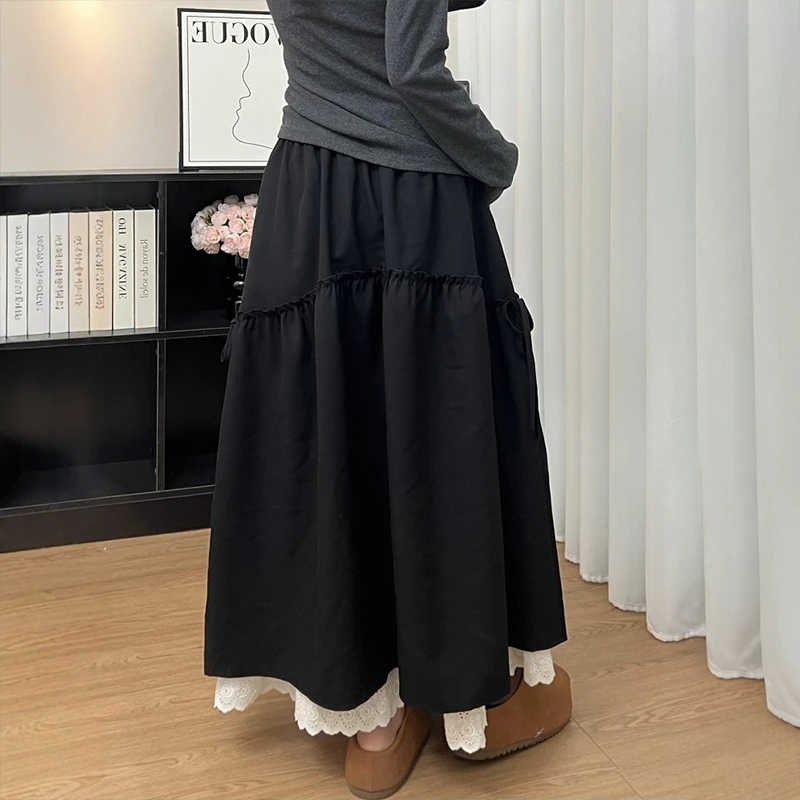 黑色蕾丝拼接半身裙女秋季新款胖mm梨型身材梨型显瘦a字花边裙子