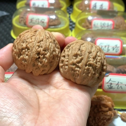 吊坠文玩核桃御尊