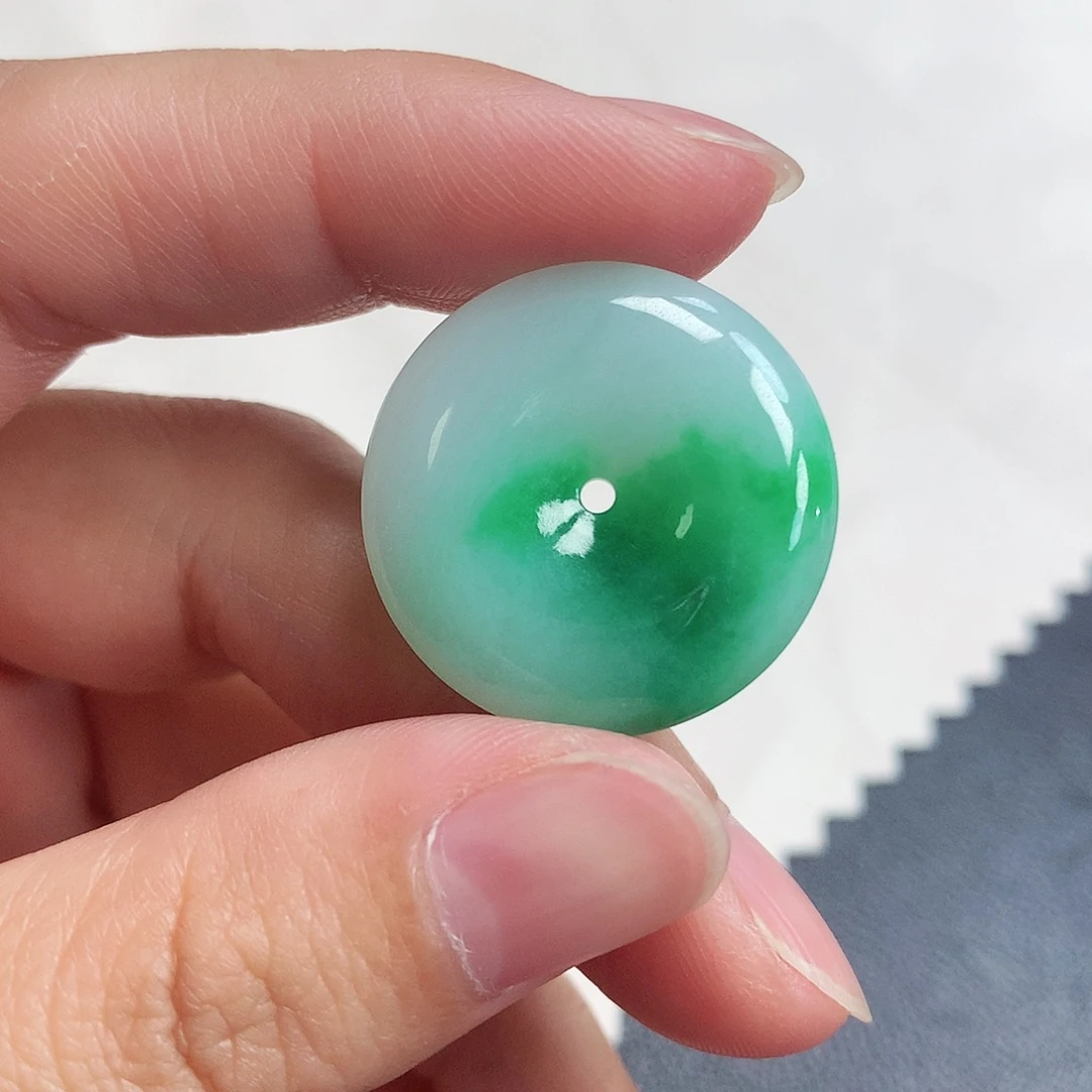 翡翠未镶嵌吊坠(不含链)25-5.2