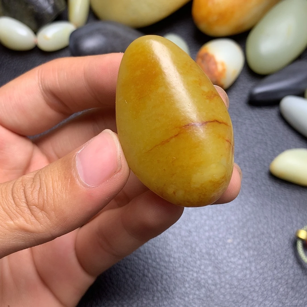 和田玉未镶嵌摆件