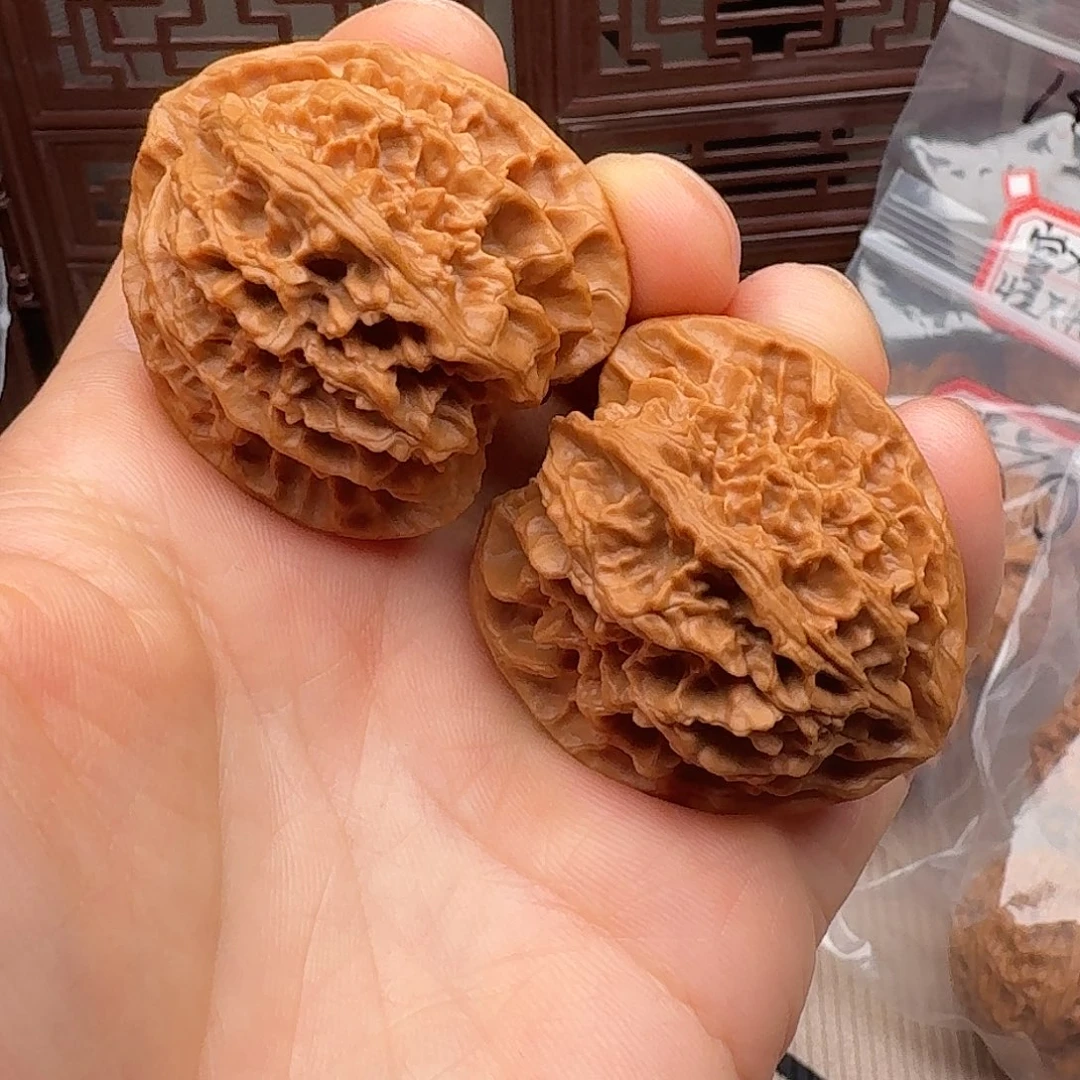 文玩核桃把件苹果园