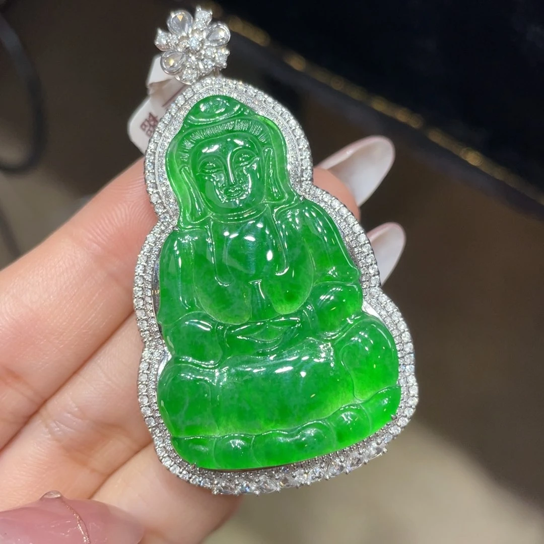 翡翠颈饰18K金镶嵌天然缅甸翡翠a货