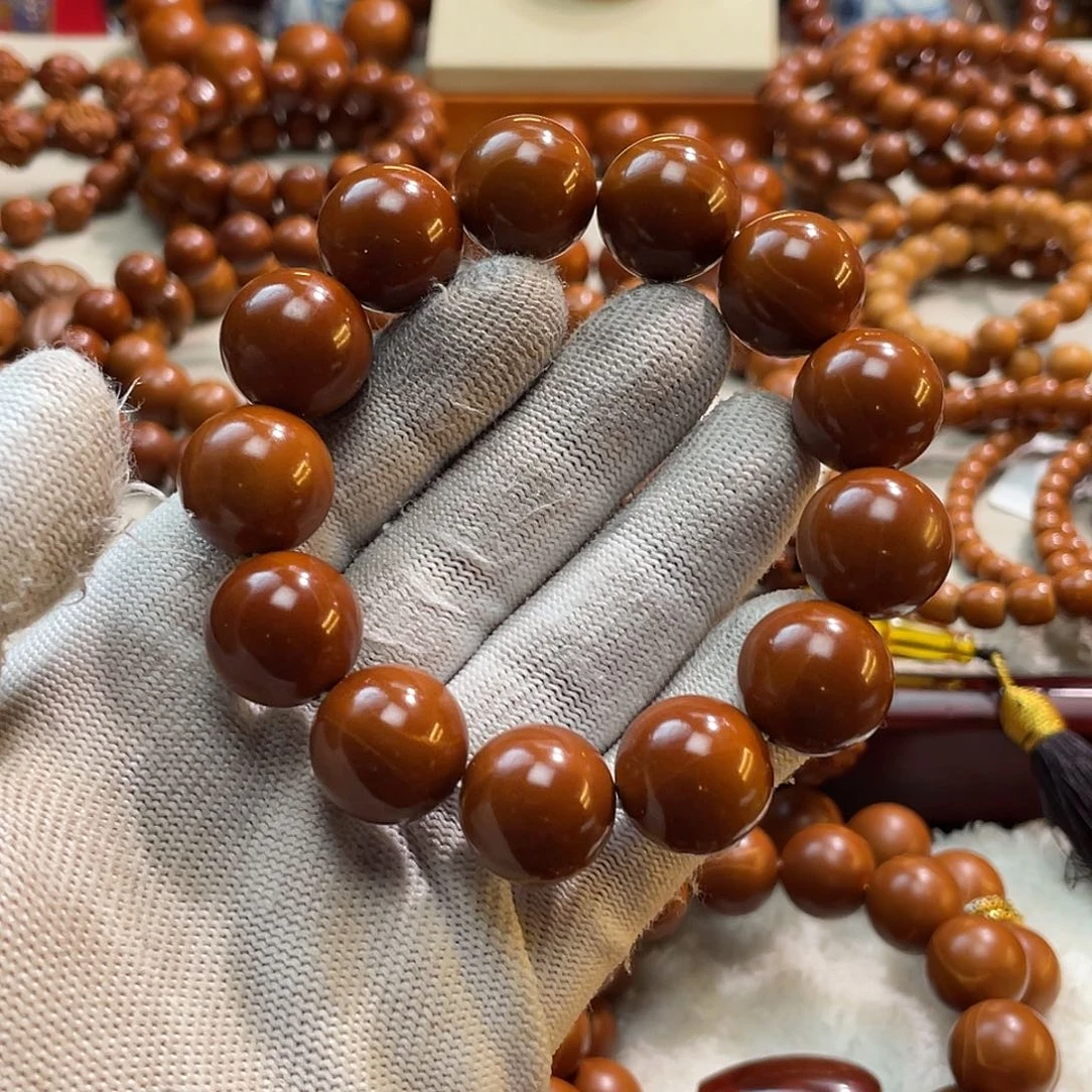 橄榄核手串/手链1.7鸡血红正圆光珠顶配