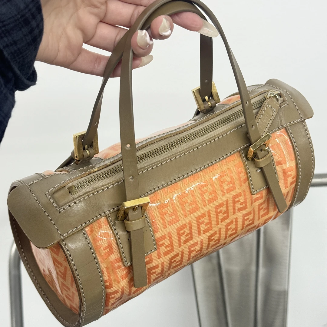 95新 FENDI/芬迪 chillvTg /手提