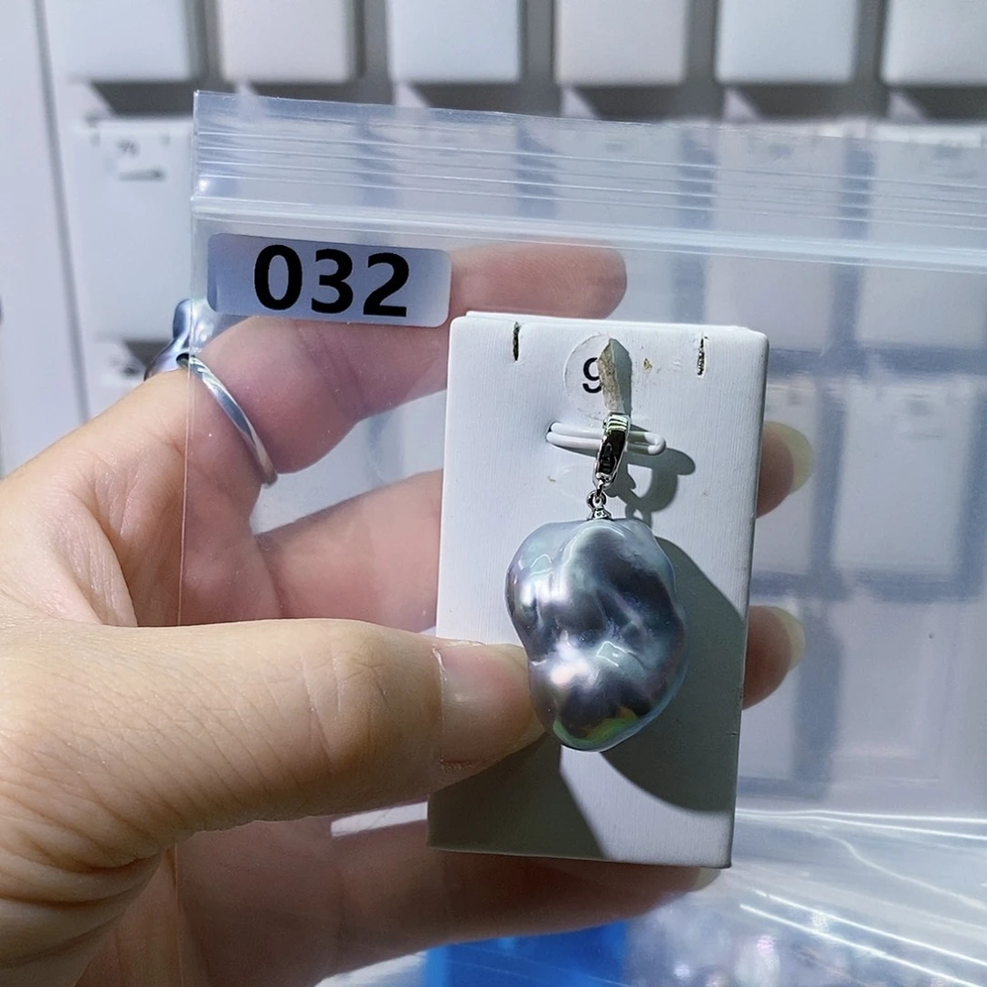 淡水珍珠合金颈饰