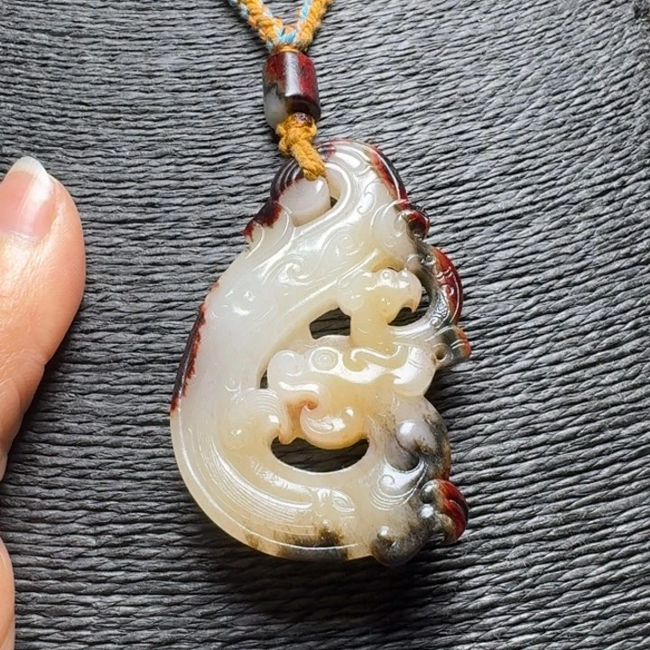 和田玉（糖玉）颈饰未镶嵌