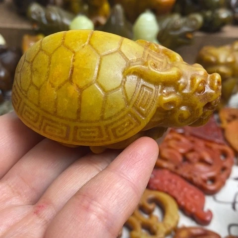 蛇纹石玉未镶嵌颈饰02